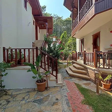 فندق Iskelem اكياكا